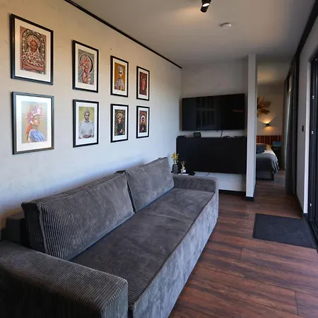 Ateliery Nad Zavozom Villa *