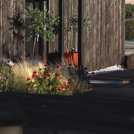 Vila Ateliery Nad Zavozom *