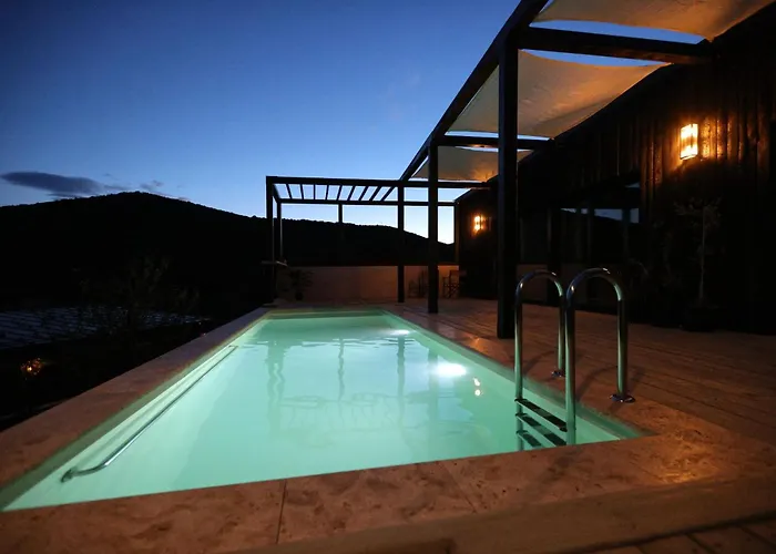 Villa Ateliery Nad Zavozom