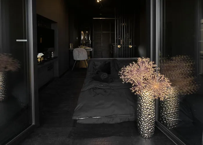 Ateliery Nad Zavozom * Hrusov