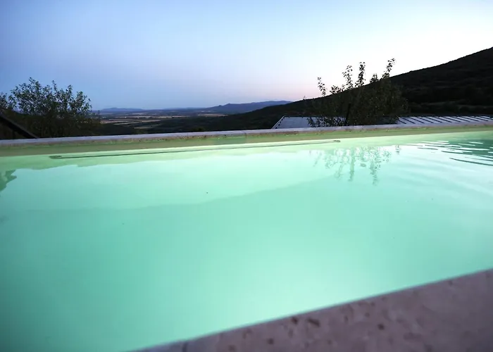 Ateliery Nad Zavozom *