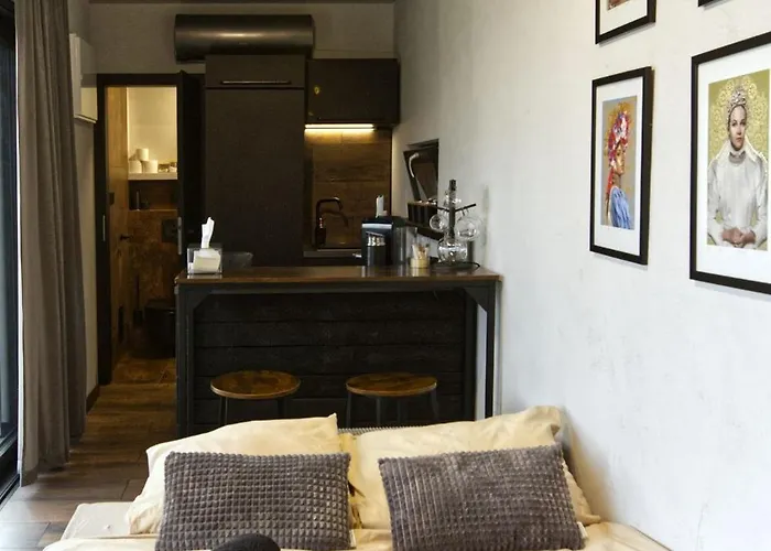 Vila Ateliery Nad Zavozom Hrusov