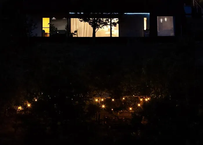 Ateliery Nad Zavozom Vila Hrusov