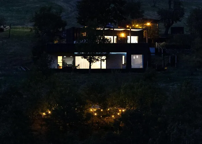 Ateliery Nad Zavozom * Hrusov