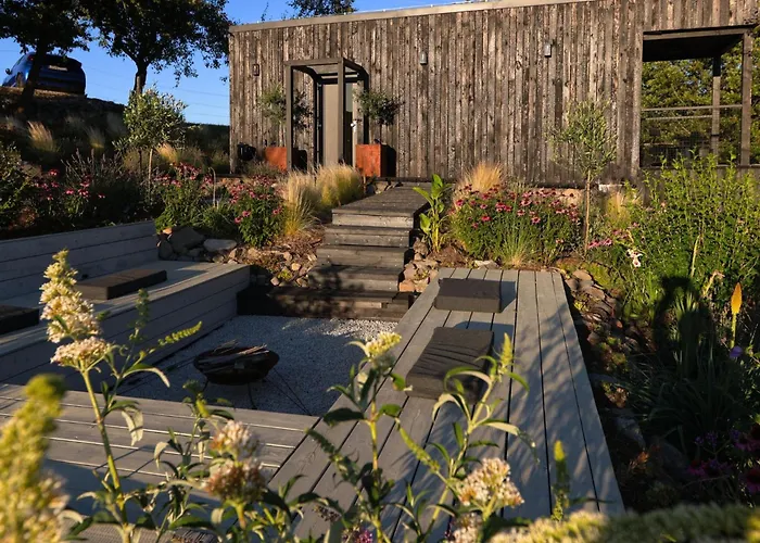 Ateliery Nad Zavozom Vila